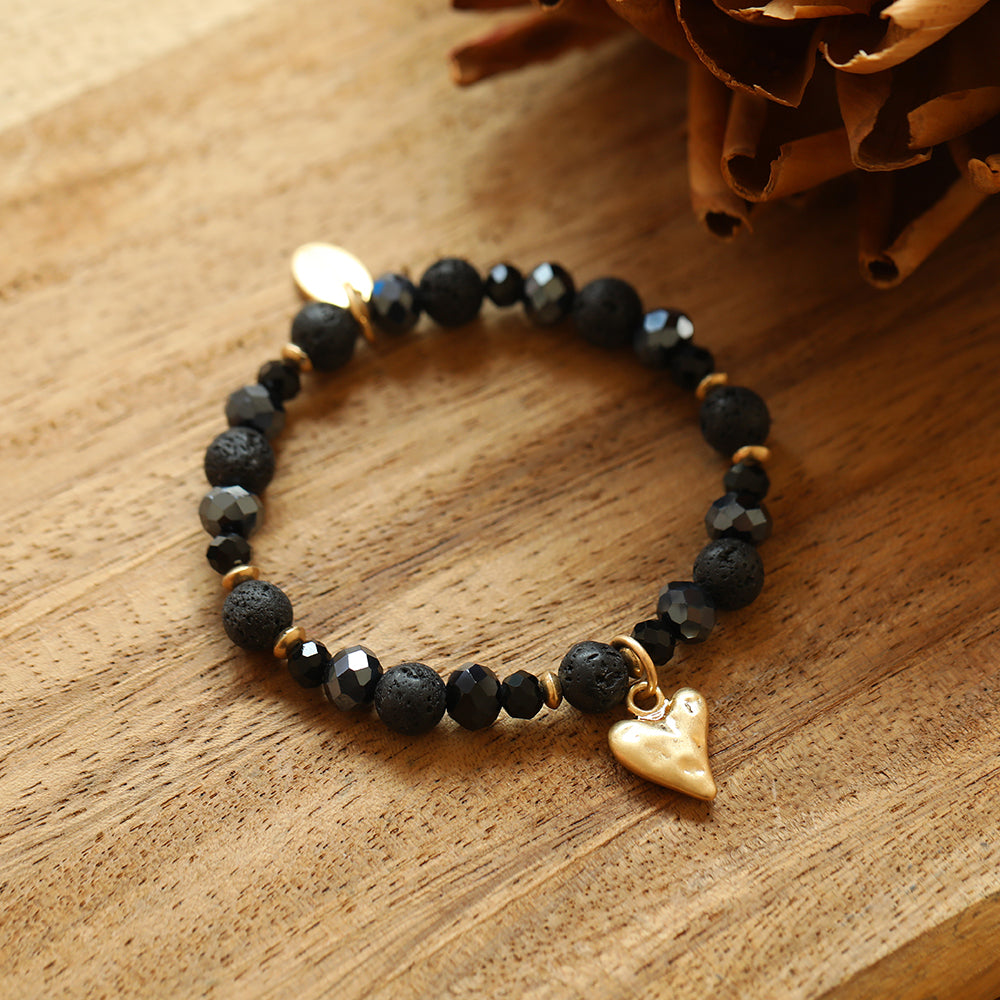 Armband mit echtem Lavastein und Herzanhänger Andreani – Handgemachter Schmuck