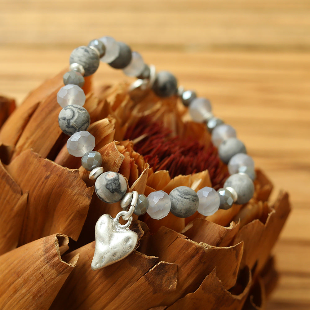 Armband mit echtem Picasso Jaspis und Herzanhänger Andreani – Handgemachter Schmuck