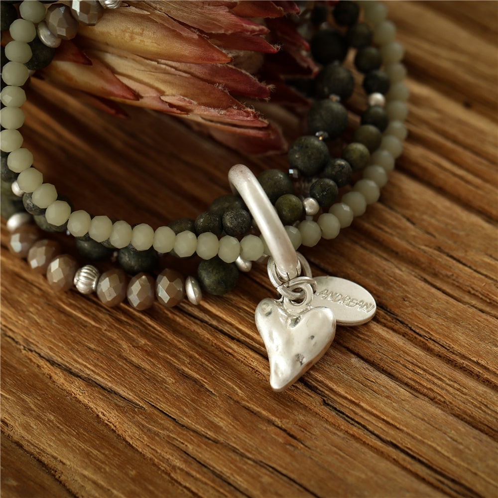 Armband aus echtem Afrikanische grüne Jade mit Herzanhänger