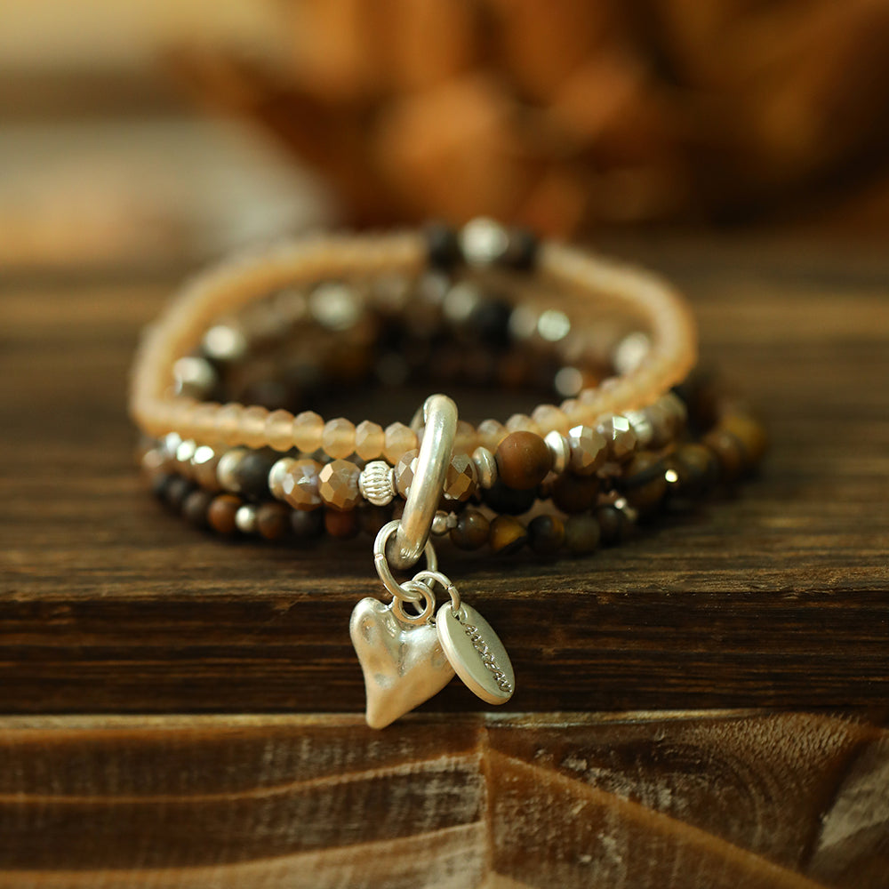Armband aus echtem Tigerauge mit Herzanhänger