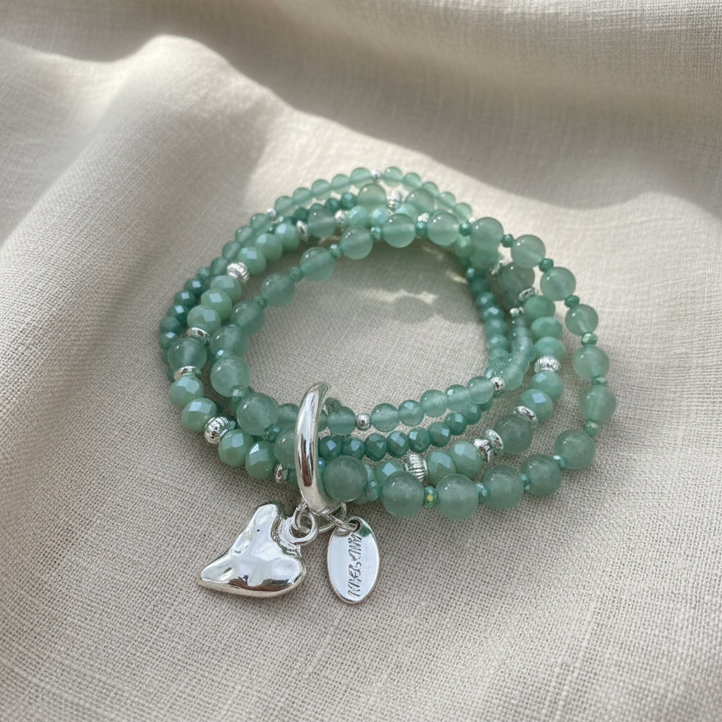 Armband mit Herzanhänger aus grüner Aventurin