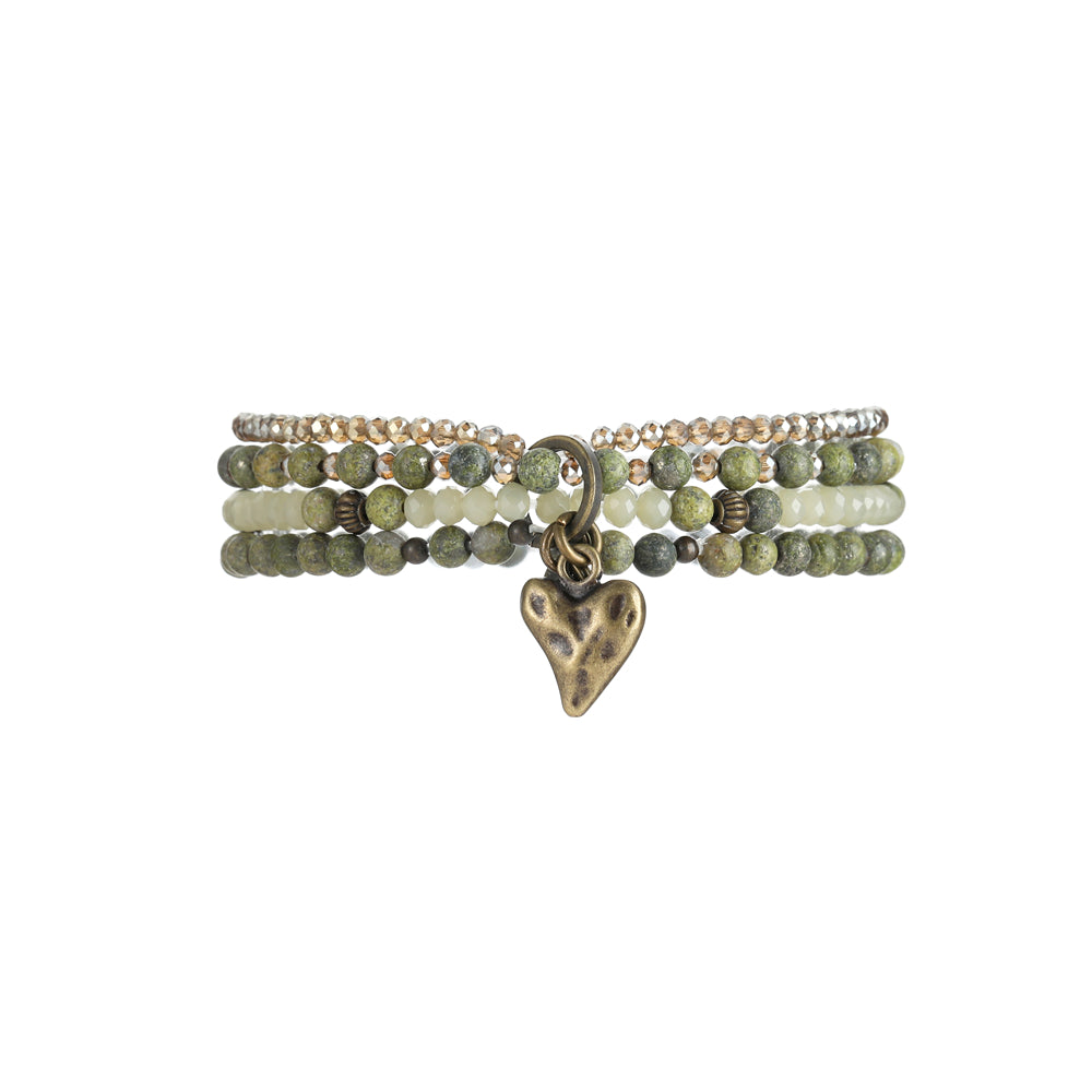 Armband aus echter Afrikanischer Grüner Jade mit Herzanhänger