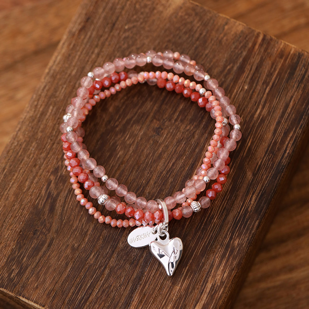 Armband aus echter Erdbeerquarz mit Herzanhänger