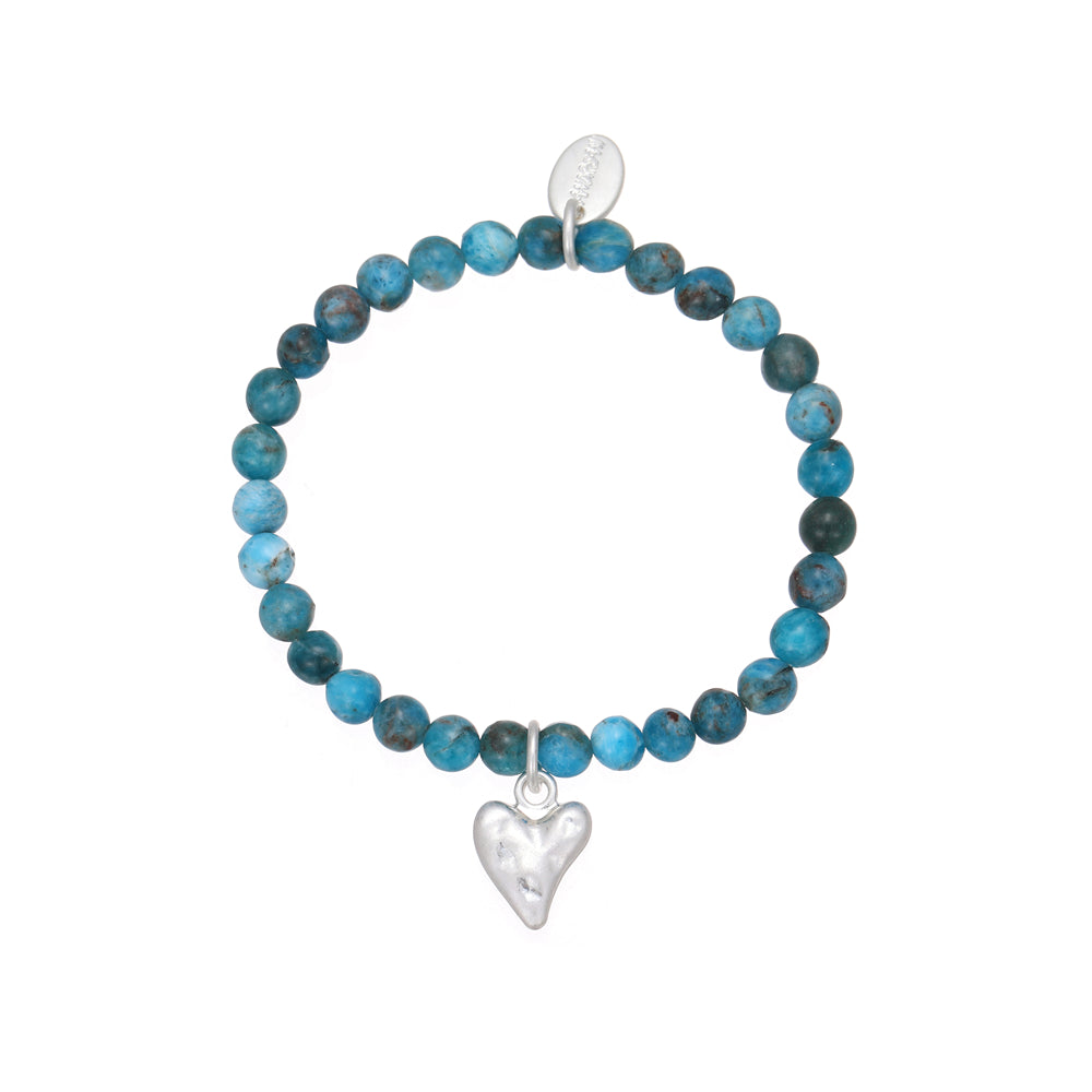 Armband aus Apatit mit Herzanhänger