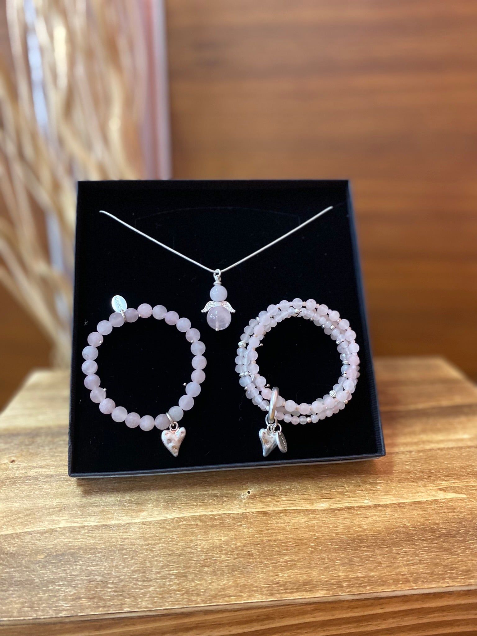 Geschenkset "Engel" aus Rosenquarz Andreani – Handgemachter Schmuck