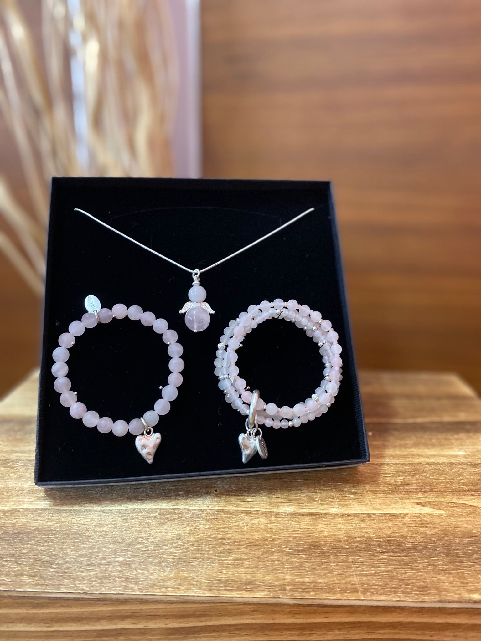 Geschenkset "Engel" aus Rosenquarz Andreani – Handgemachter Schmuck
