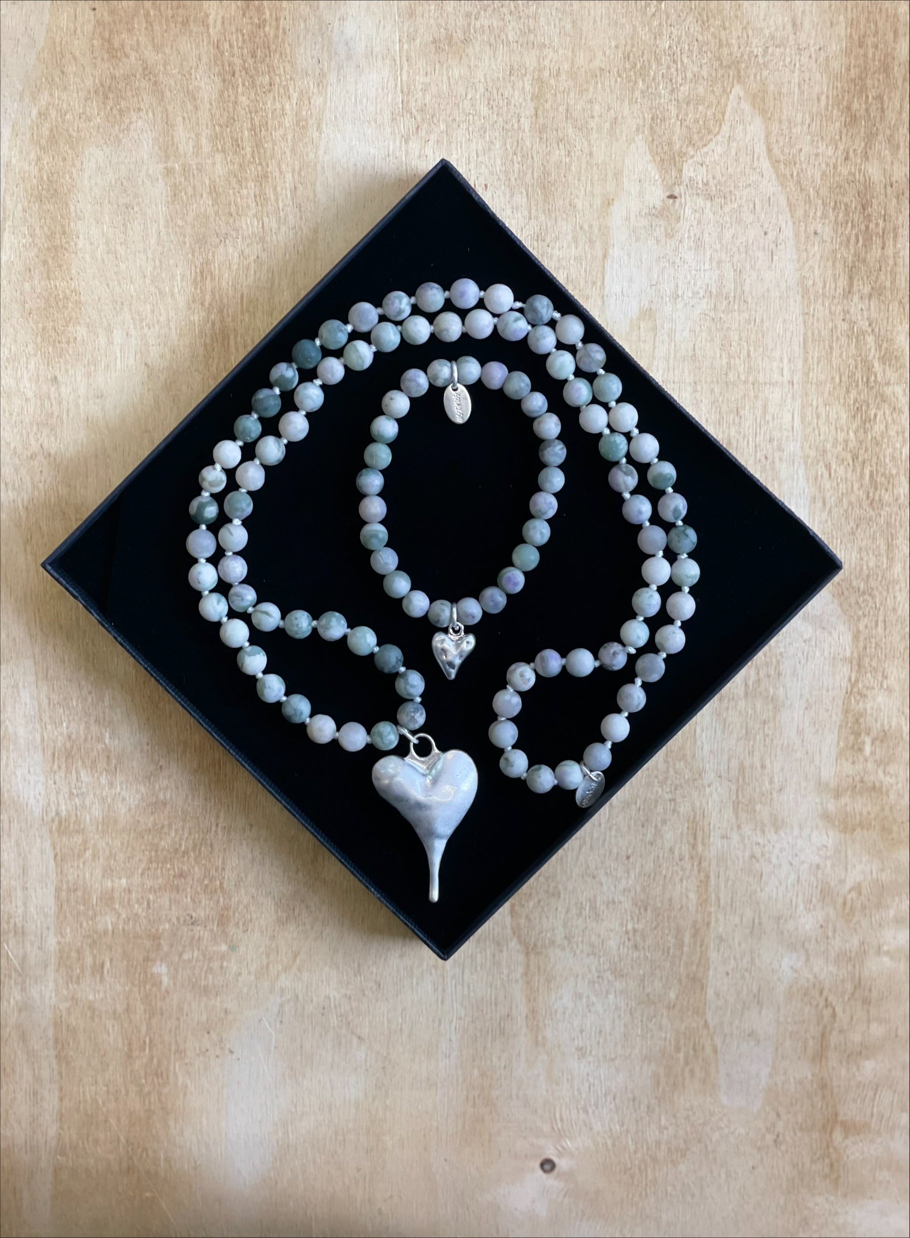 Geschenkset Kette und Armband aus echtem natürlichen Jade Andreani – Handgemachter Schmuck