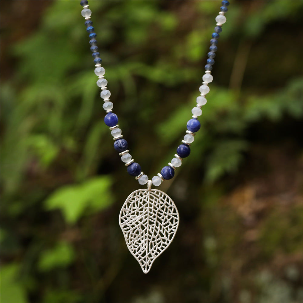 Halskette mit echtem Sodalith Andreani – Handgemachter Schmuck