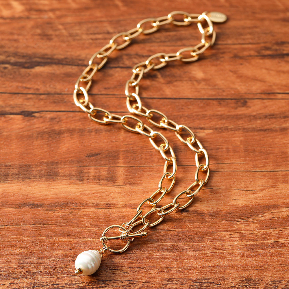 Geschenkset mit echten Shellbeads aus Muschelkern – Schal, Halskette & Armband