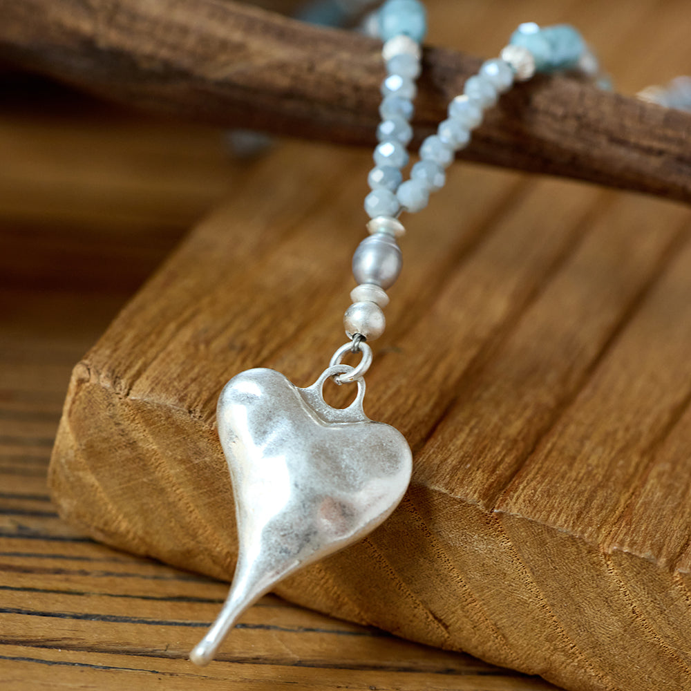 Halskette aus echten Süsswasserperlen mit Herzanhänger
