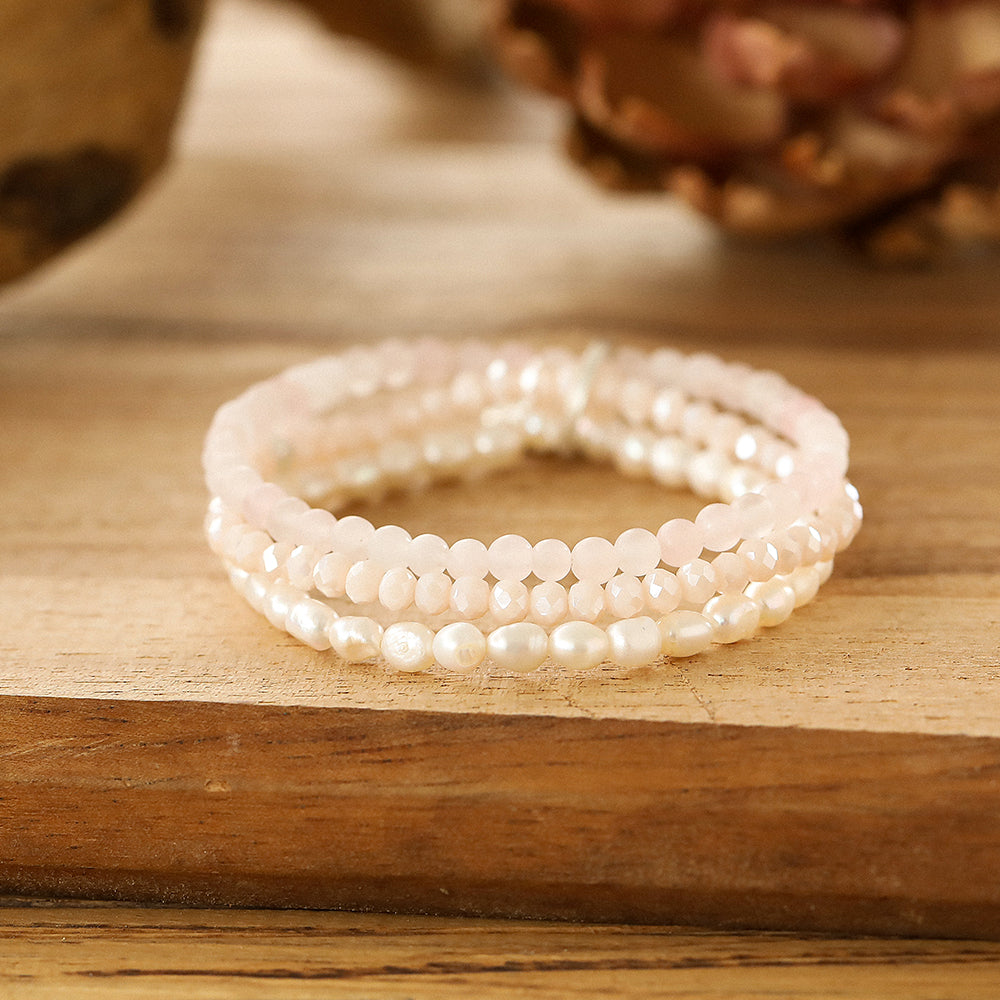 Armband mit echten Süsswasserperlen und Rosenquarz Andreani – Handgemachter Schmuck