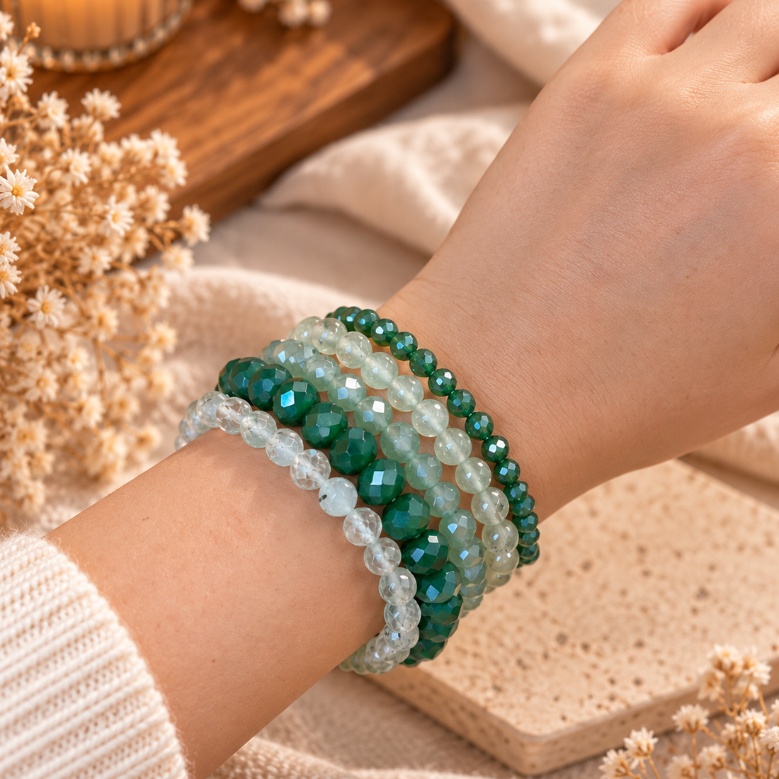 Armband-Set aus echtem Prehnit und Glas - 5-teilig