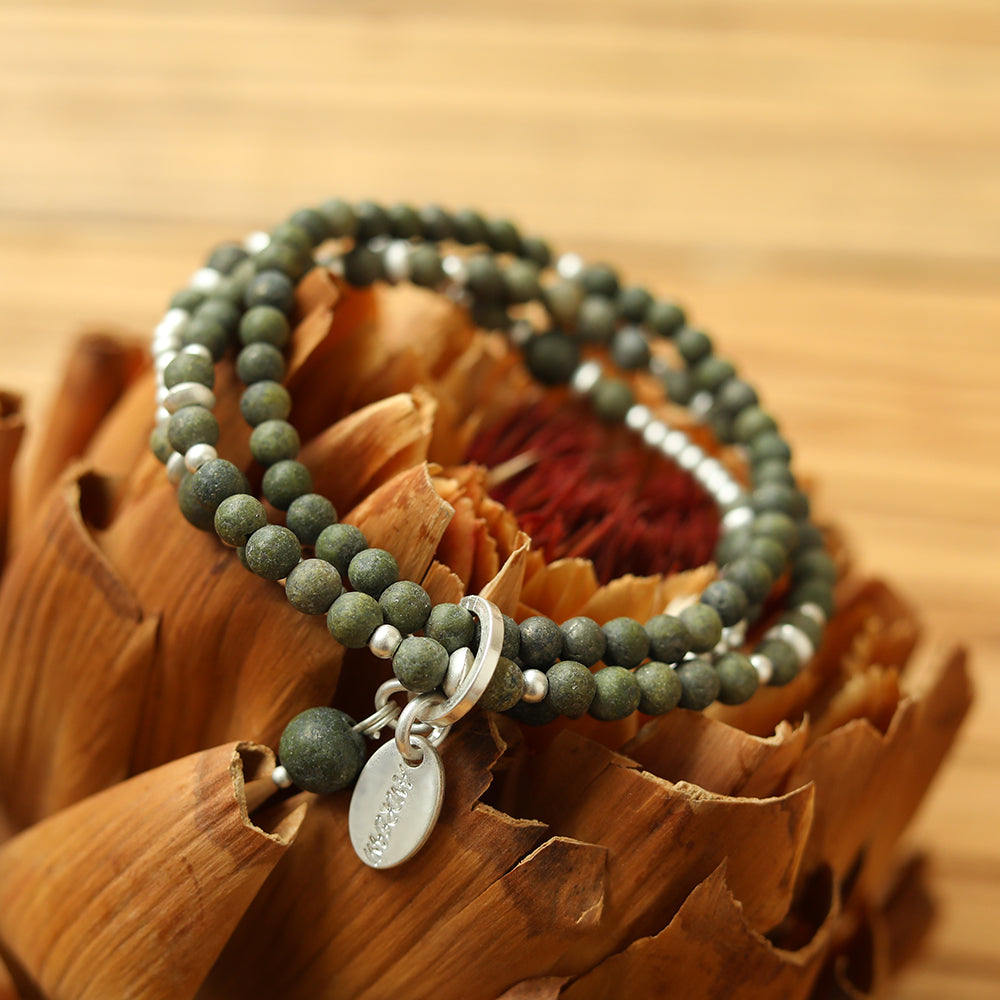 Armband aus echter afrikanischer grüner Jade Andreani – Handgemachter Schmuck