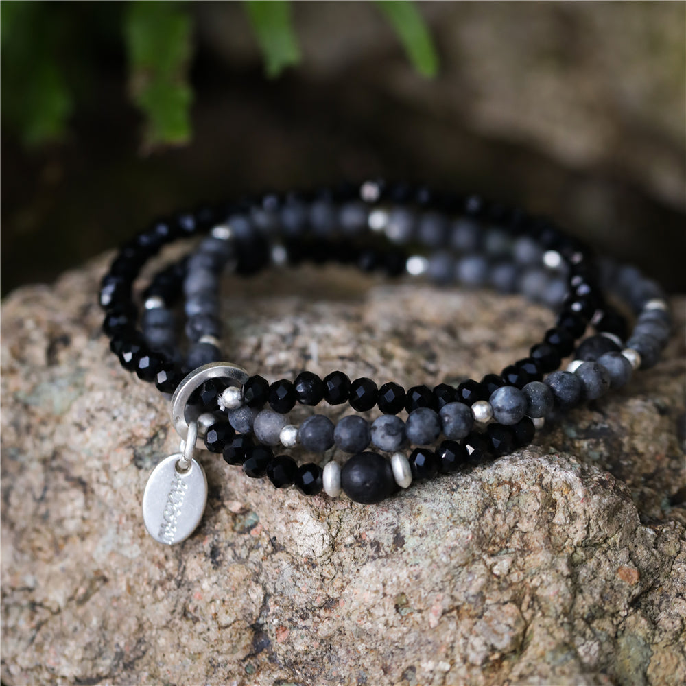 Armband mit echten Lavasteinen Andreani – Handgemachter Schmuck