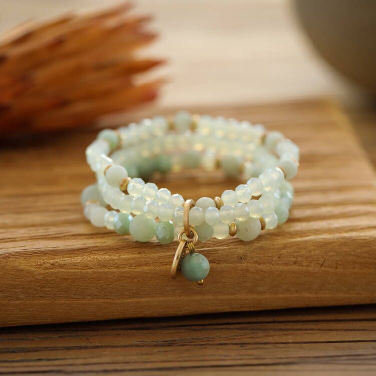 Armband aus echtem Cuprit mit Anhänger