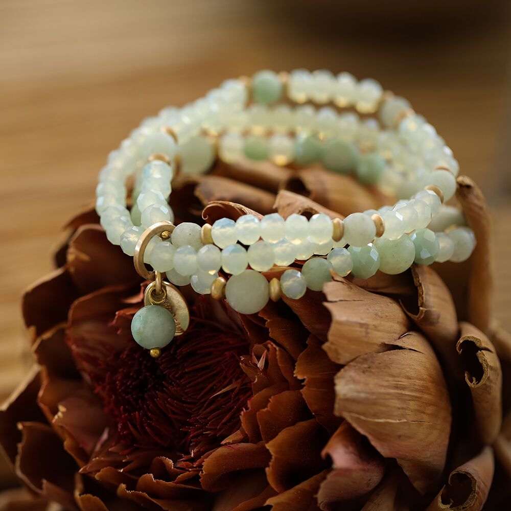 Armband aus echtem Cuprit mit Anhänger