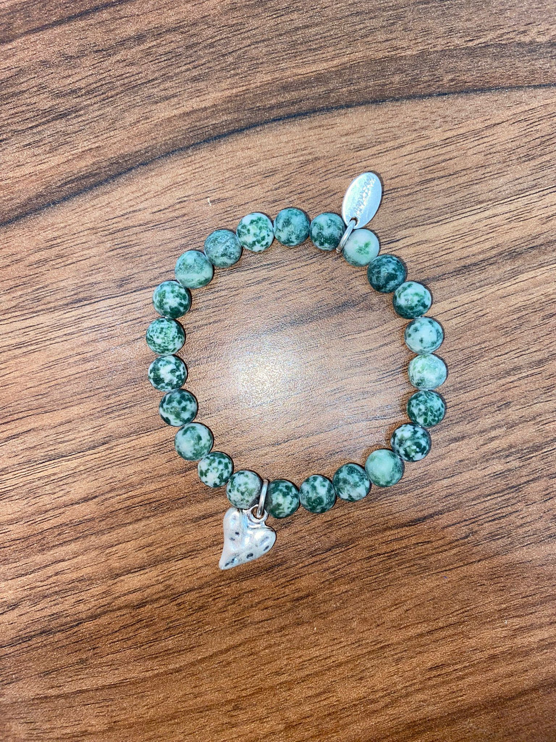 Armband aus echter Natürlicher Jade mit Herzanhänger