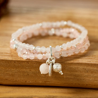 Armband aus Rosenquarz mit Anhänger