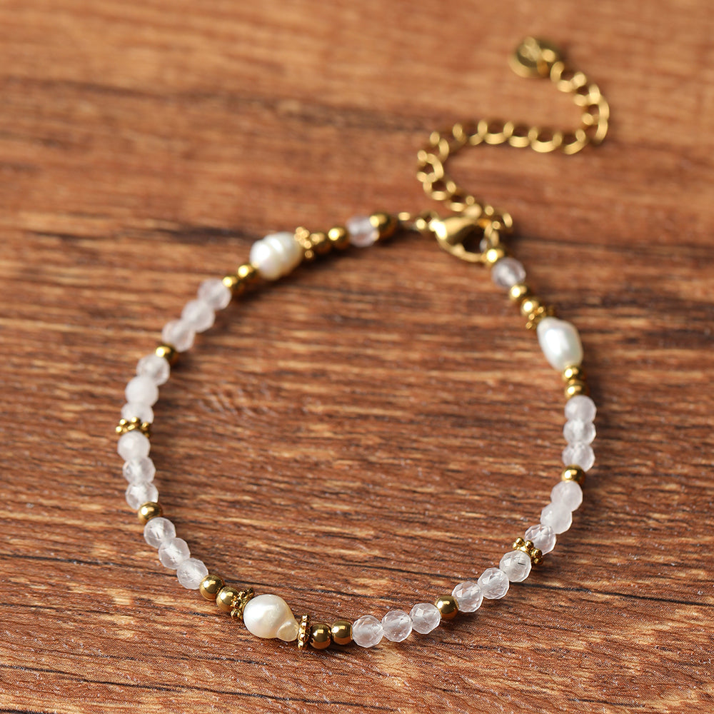 Armband aus echtem Rosenquarz mit Süsswasserperlen goldfarbig