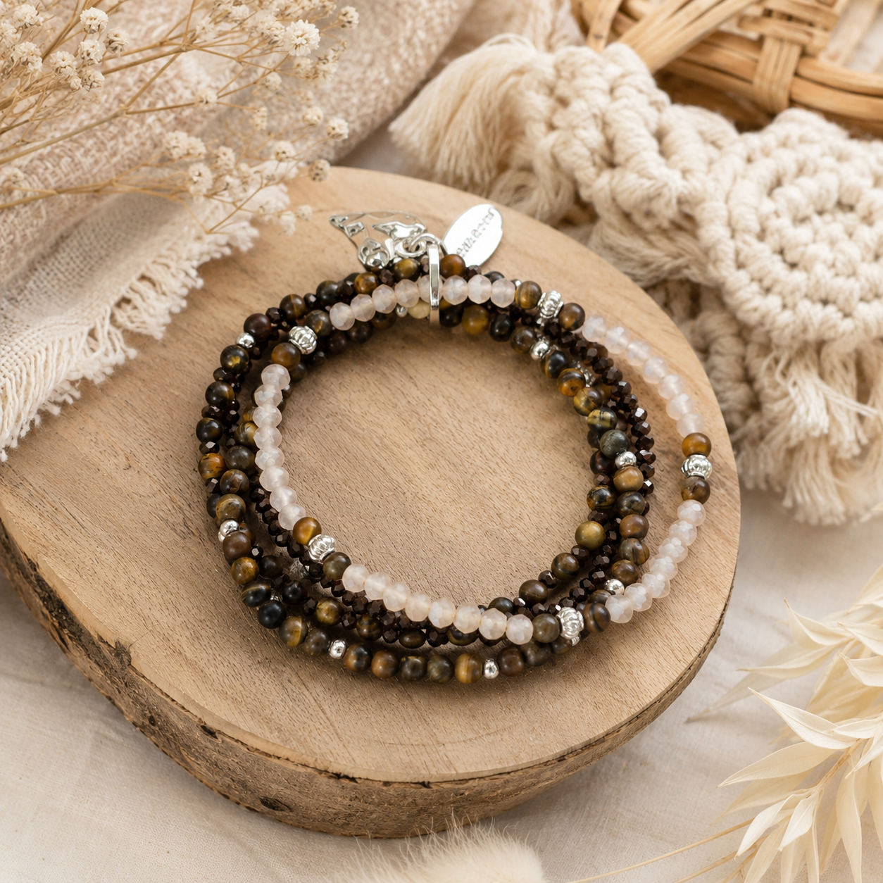 Armband aus echtem Tigerauge mit Herzanhänge