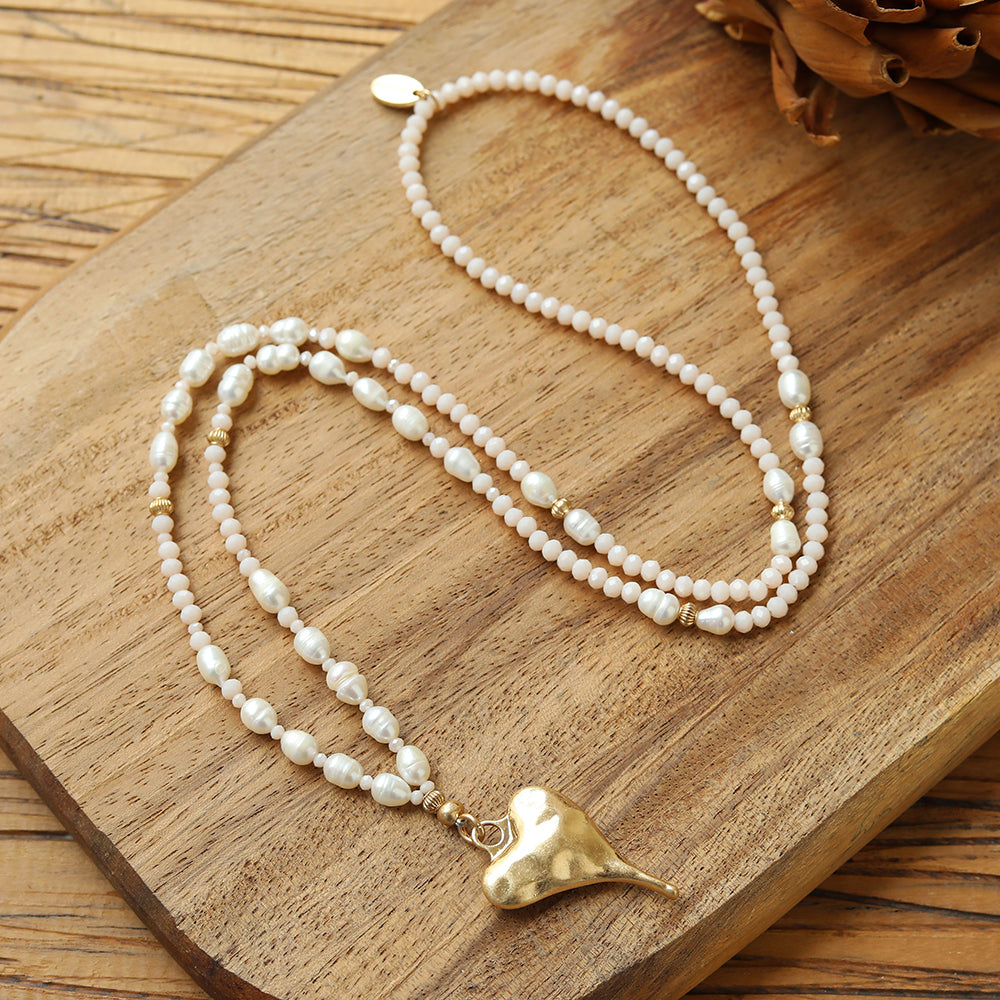 Halskette mit echtem Süsswasserperlen und Herzanhänger Andreani – Handgemachter Schmuck