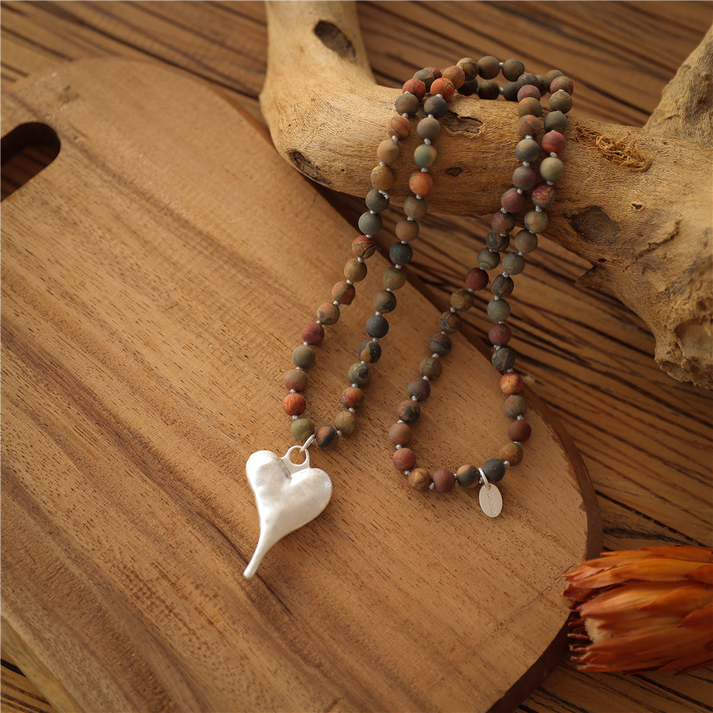 Halskette mit echtem braunem Jaspis und Hezanhänger Andreani – Handgemachter Schmuck