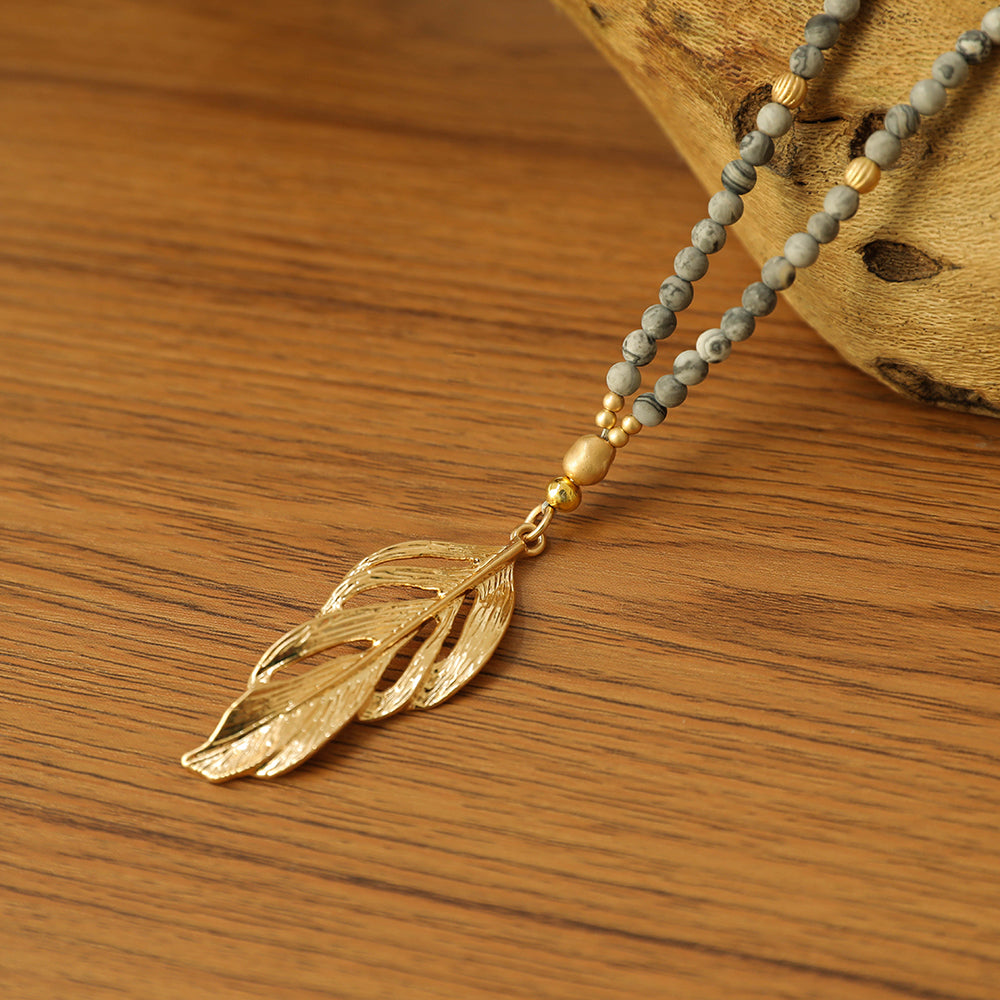 Halskette aus echtem picasso Jaspis mit Federanhänger