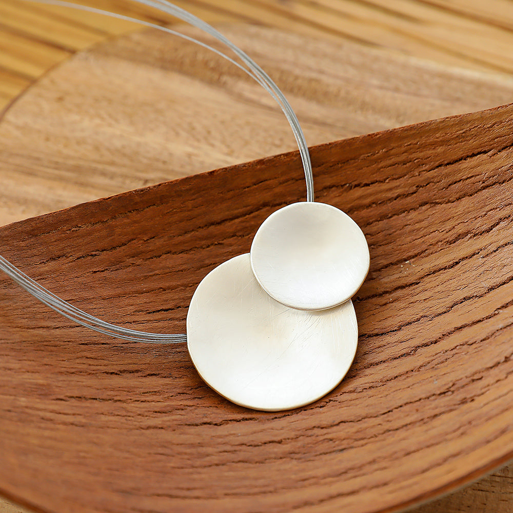 Halskette aus rhodiniertes Metall mit Anhänger (Silber)