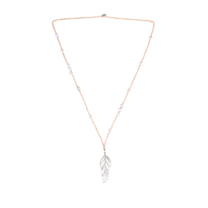 Halskette aus echten Süsswasserperlen mit Federanhänger