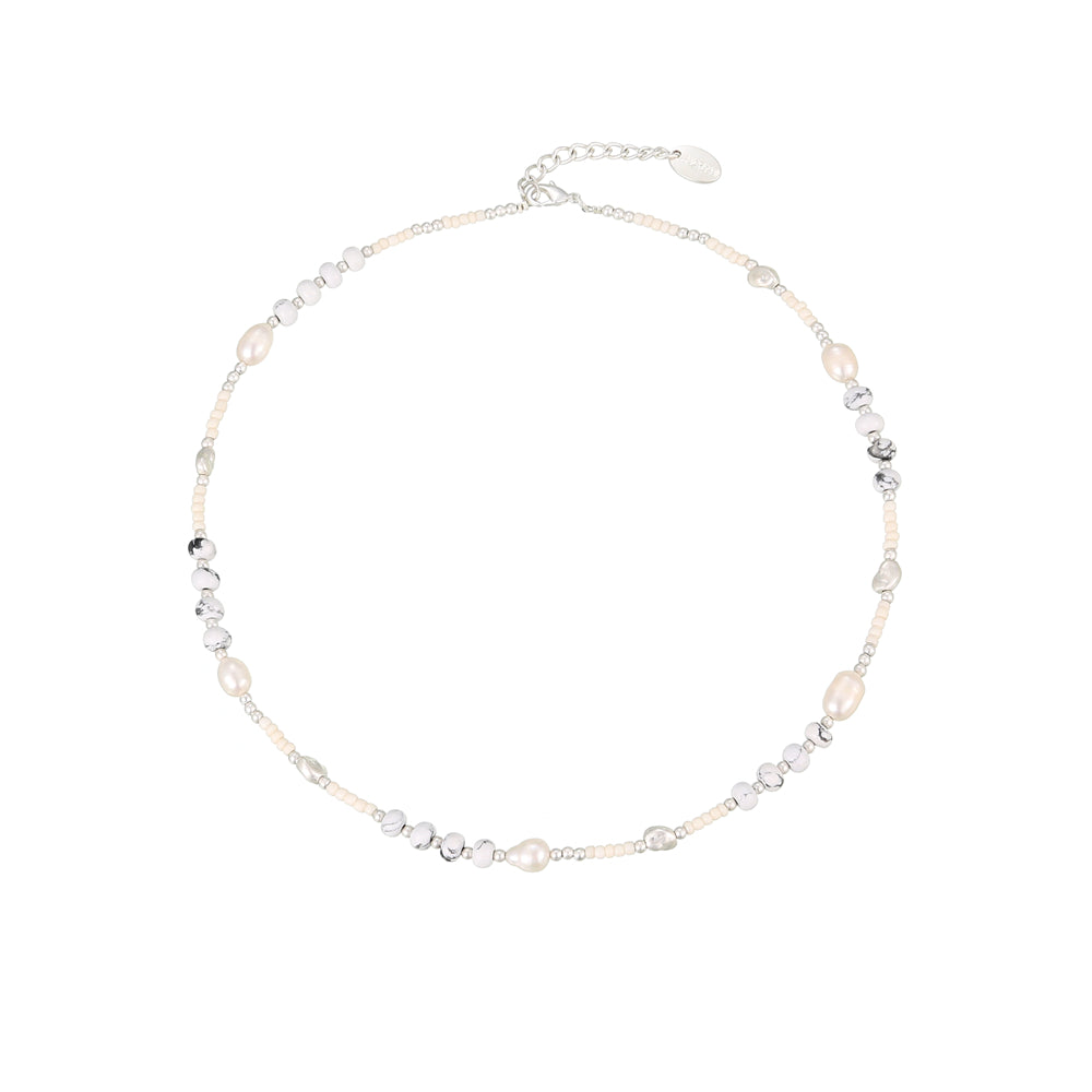 Yoru Halsketten/ Armbänder