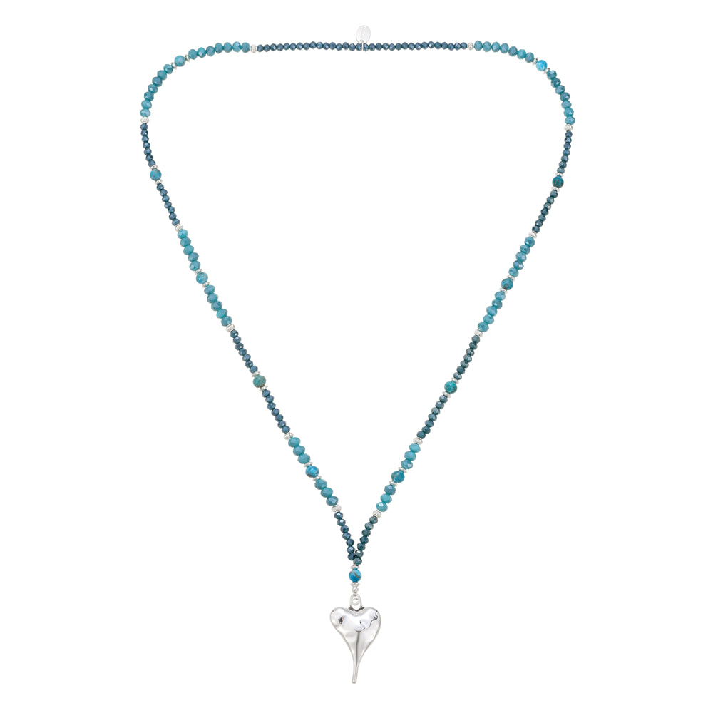 Kette mit Herzanhänger aus Apatit