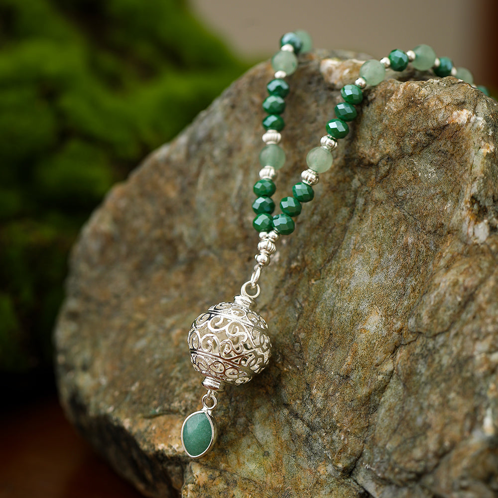 Kette mit Kugelanhänger aus Grünem Aventurin