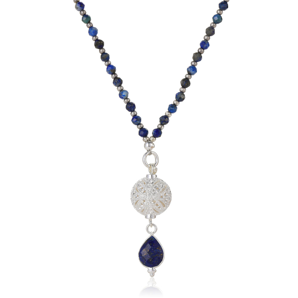 Kette mit Kugelanhänger aus Sodalith in Silber