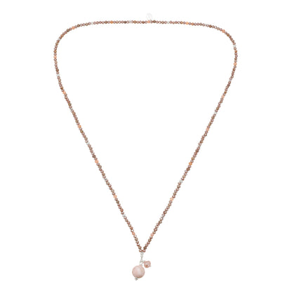 Kette mit Kugelanhänger aus Sonnenstein