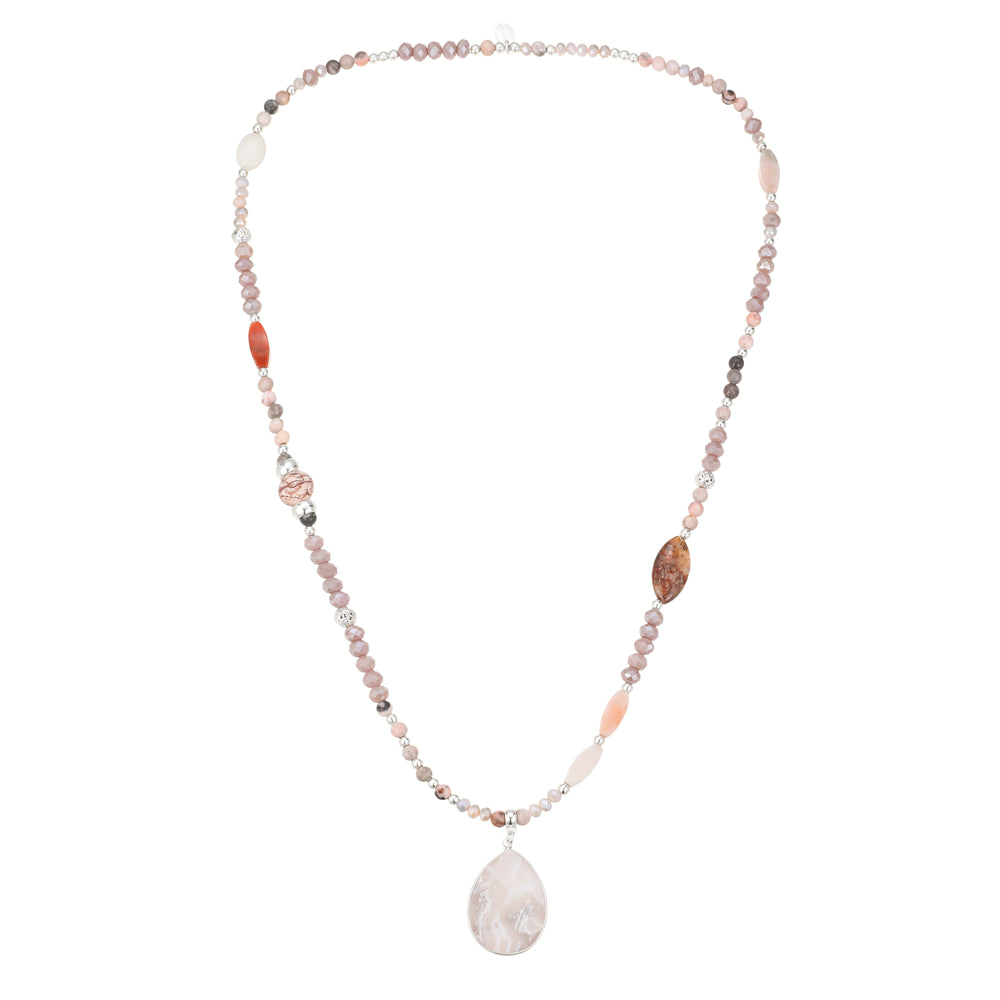 Kette mit Anhänger aus Jaspis und Achat