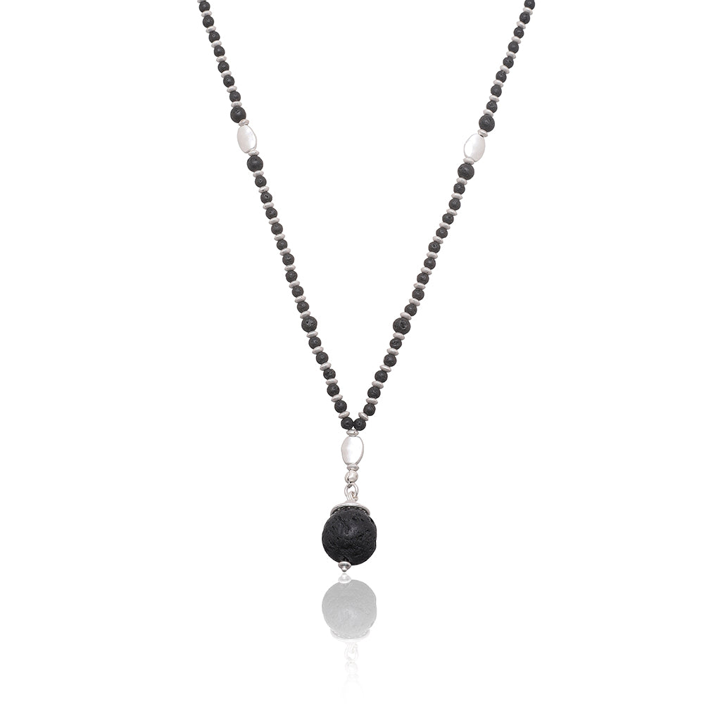 Halskette aus Lavastein