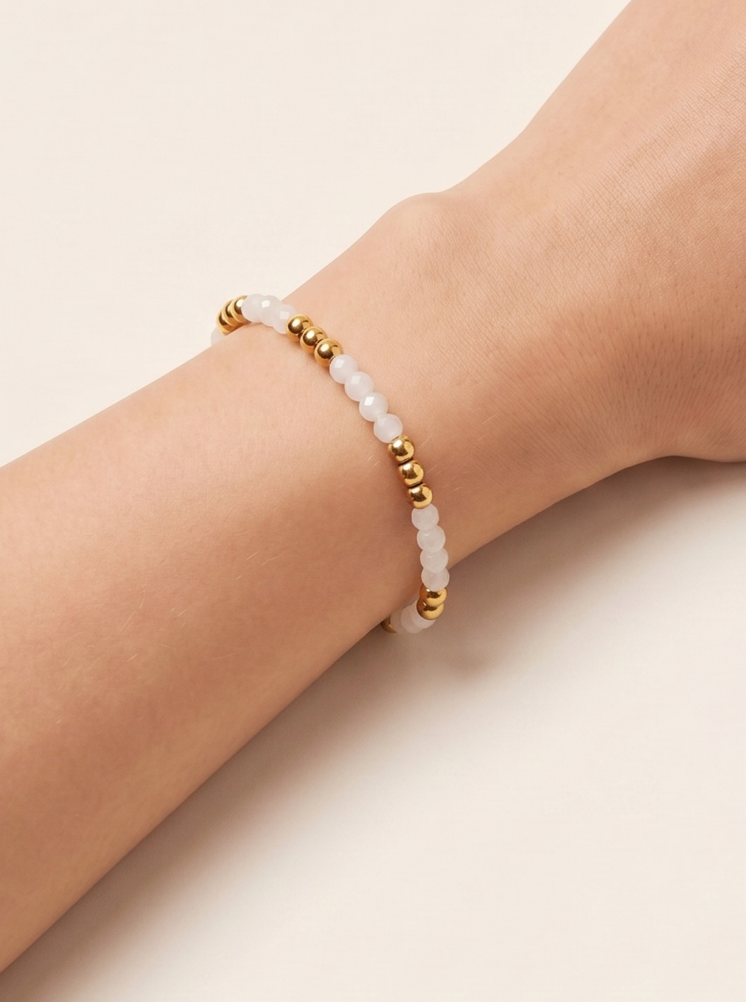Triskart Mondstein Armband vergoldet
